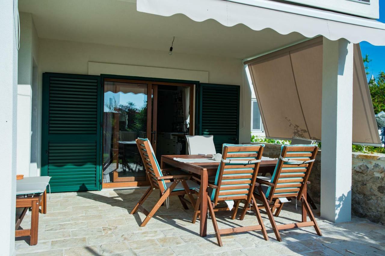 Summer House Mulac Nin Extérieur photo