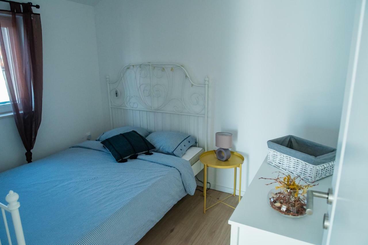 Summer House Mulac Nin Extérieur photo